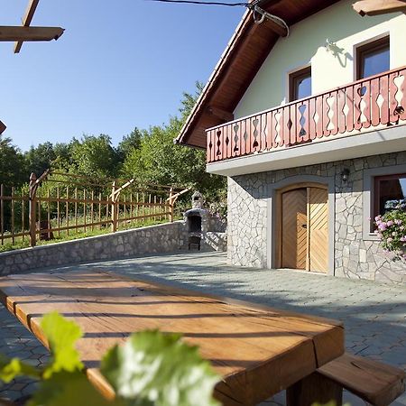 Vineyard Cottage Lustek Novo Mesto Exterior foto