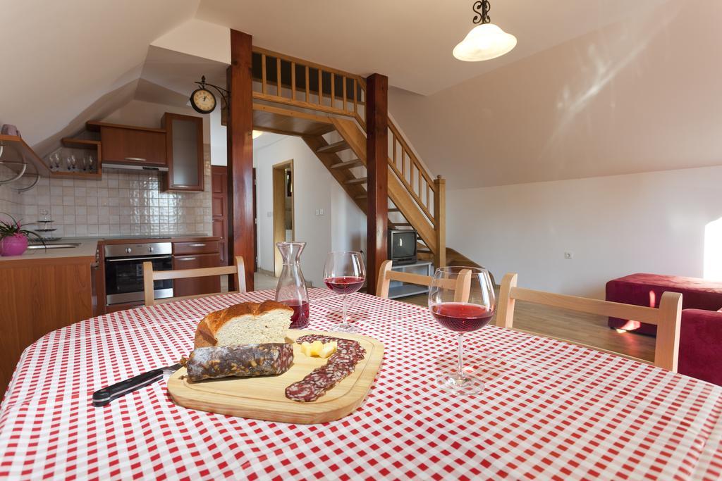Vineyard Cottage Lustek Novo Mesto Zimmer foto